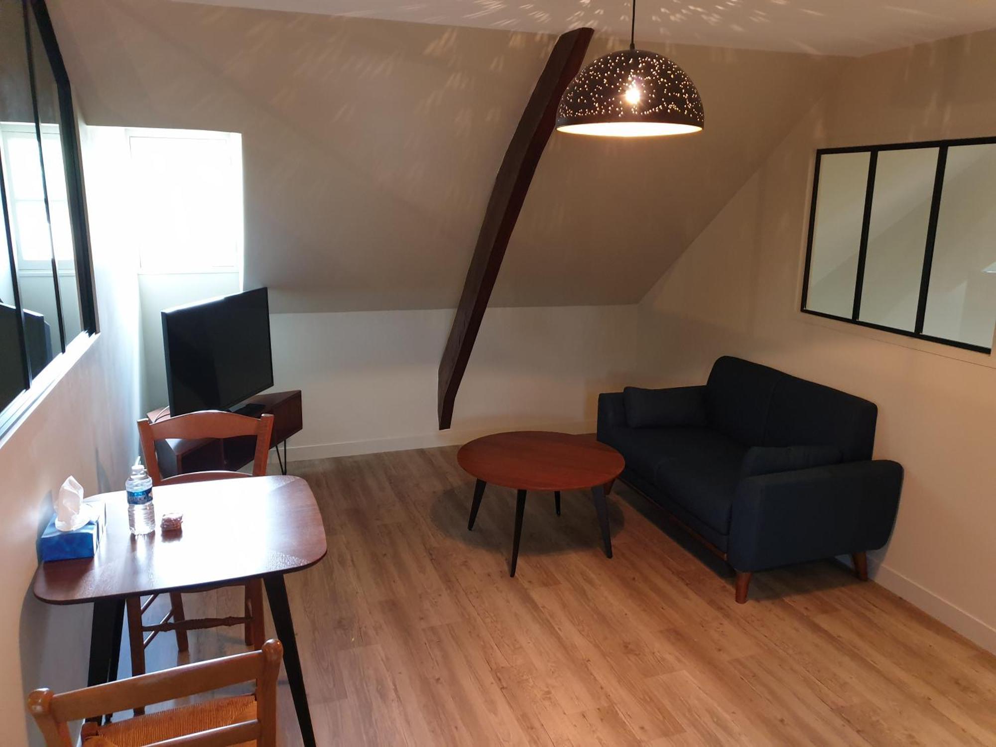 Au Loup Historic Apartments Bayeux Ruang foto